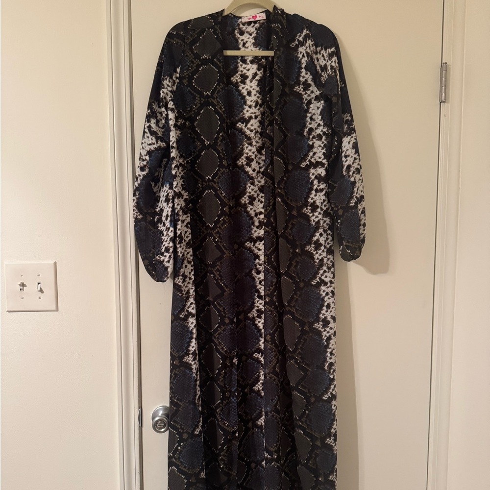 Buddy Love Monochrome Snake Print Long Sleeve Dress